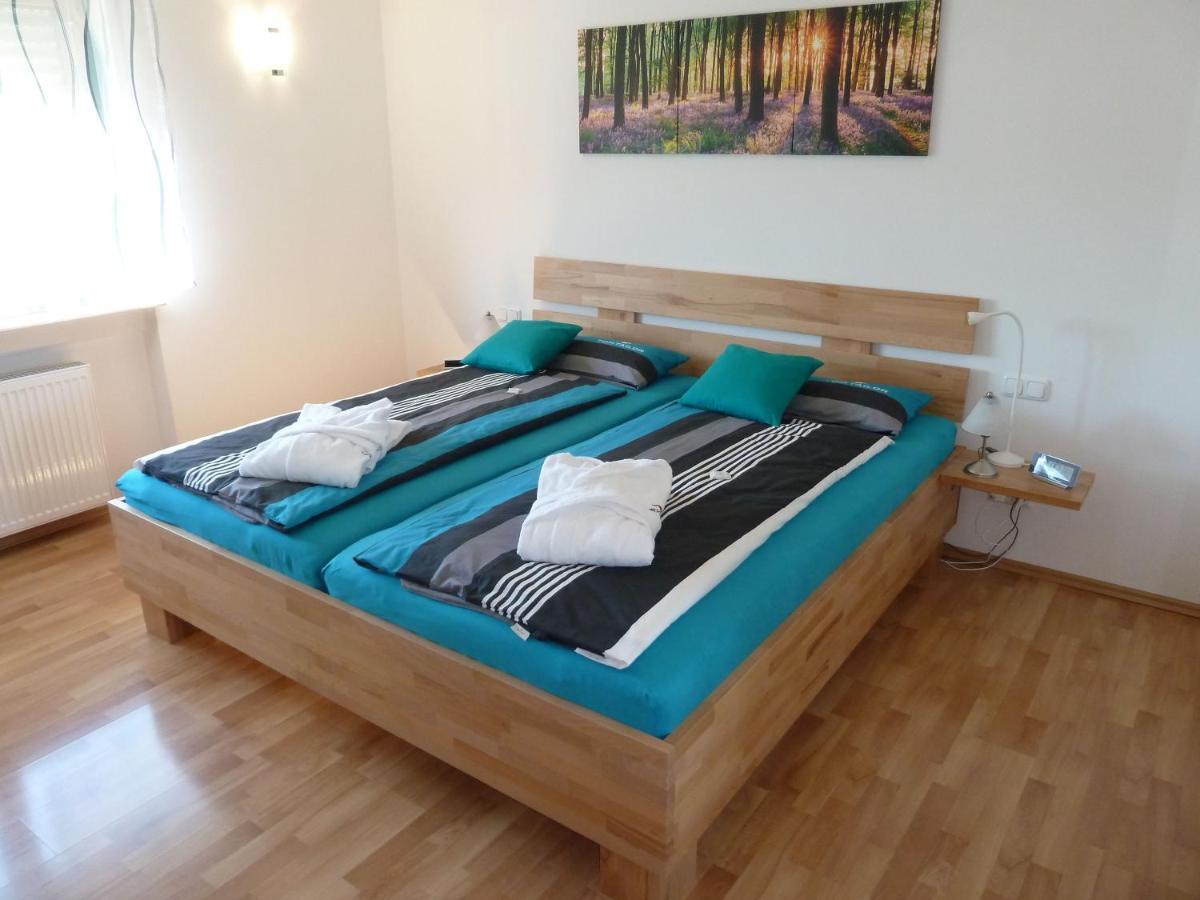 Ferienwohnung Odenwaldblick Momlingen Екстериор снимка